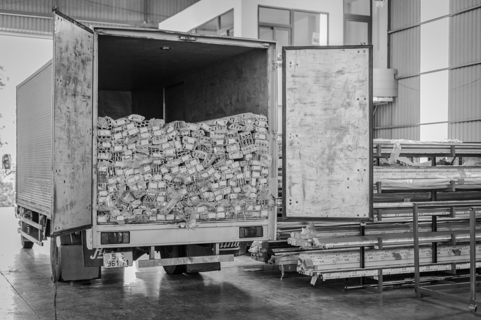 LTL & Partials freight